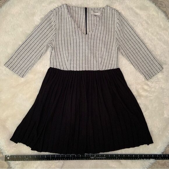 Sz Medium Black and White Ganni Anthropologie Dress - Picture 1 of 14